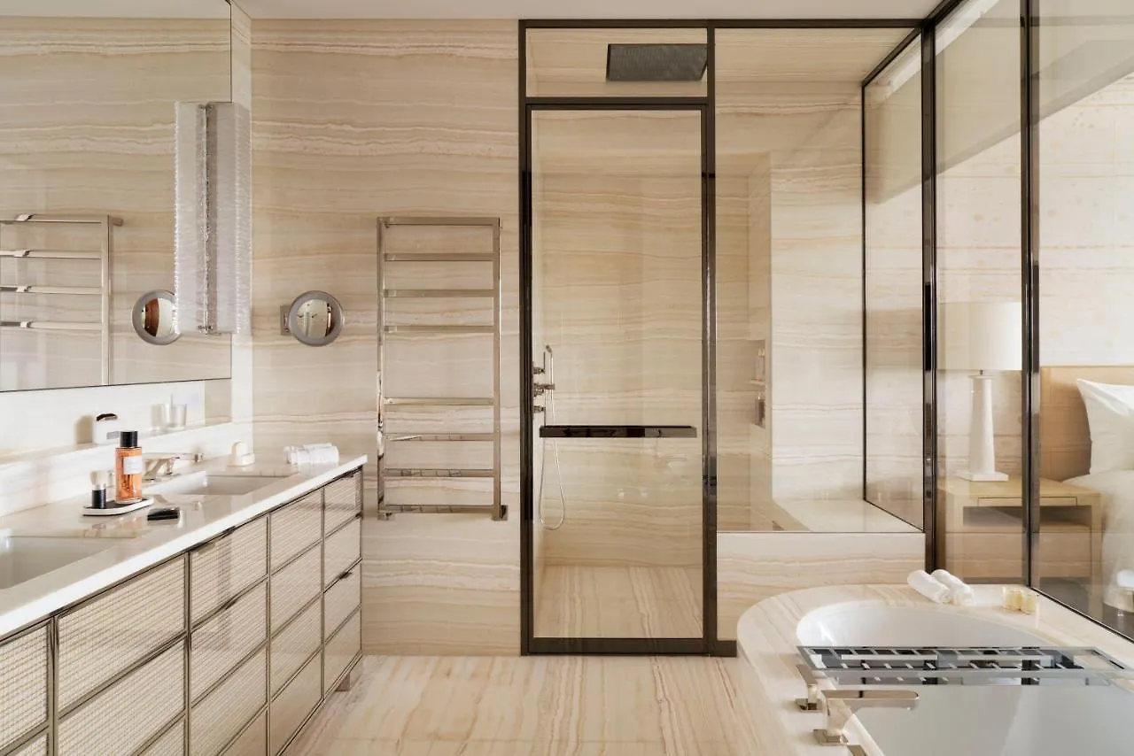 Cheval Blanc Paris & Dior Spa Cheval Blanc Paris Hotel
