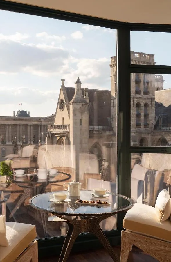Hotel Cheval Blanc Paris & Dior Spa Cheval Blanc Paris
