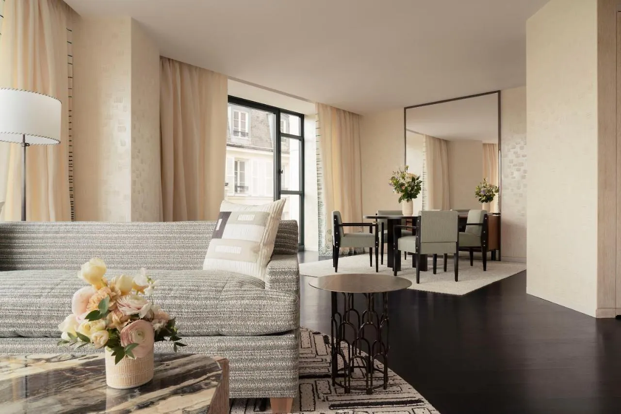 Cheval Blanc Paris & Dior Spa Cheval Blanc Paris Hotel
