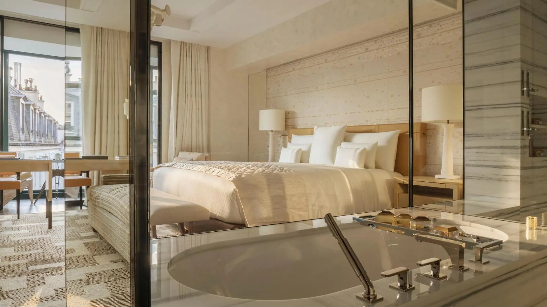 Cheval Blanc Paris & Dior Spa Cheval Blanc Paris Hotel