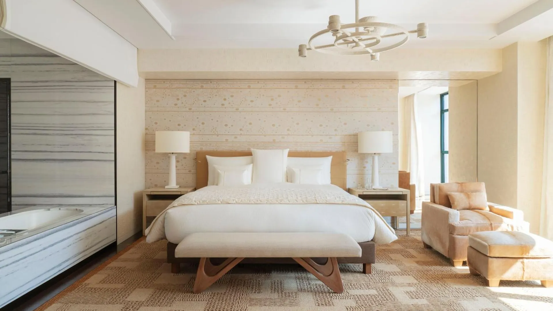 Hotel Cheval Blanc Paris & Dior Spa Cheval Blanc Paris