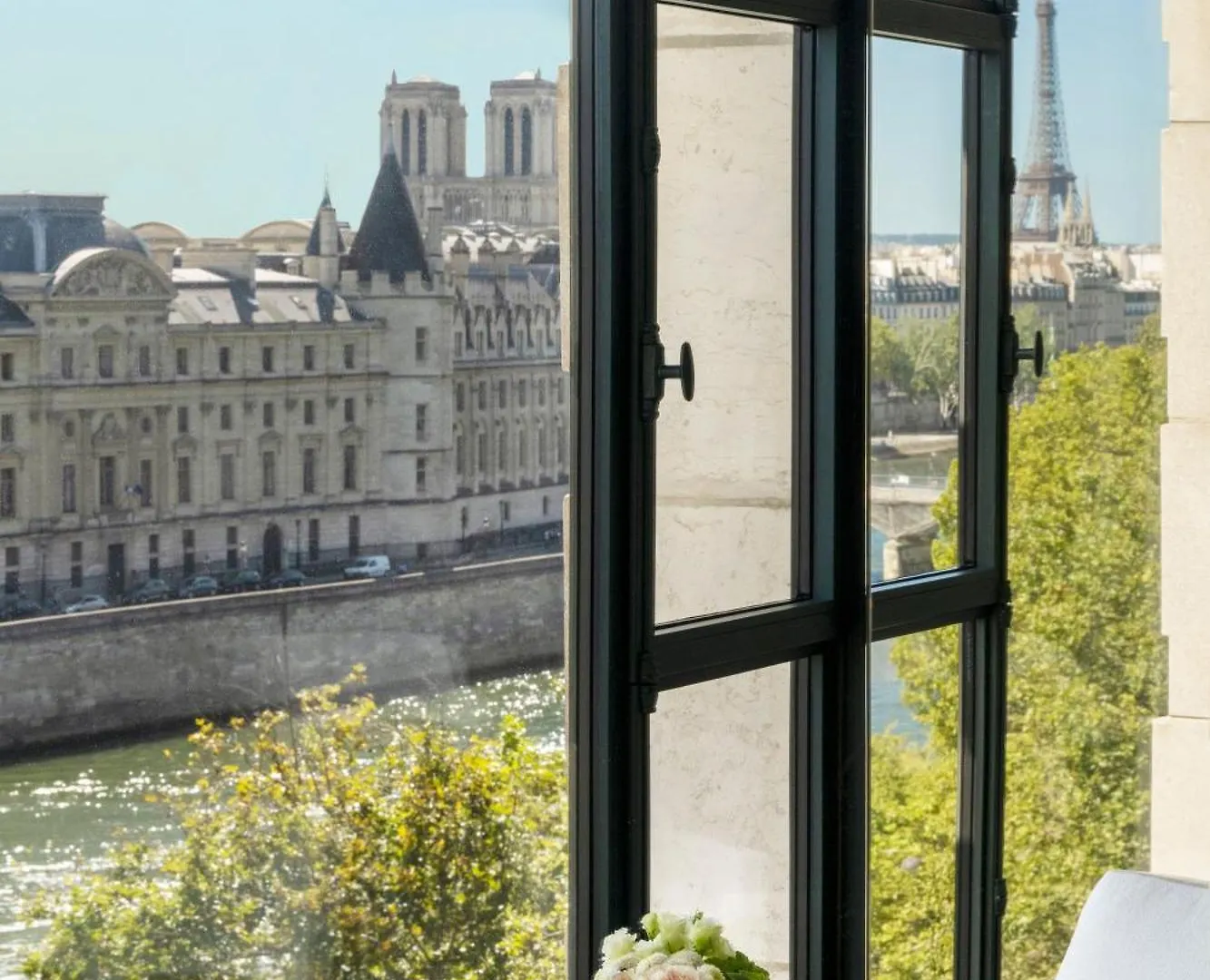 Cheval Blanc Paris & Dior Spa Cheval Blanc Paris