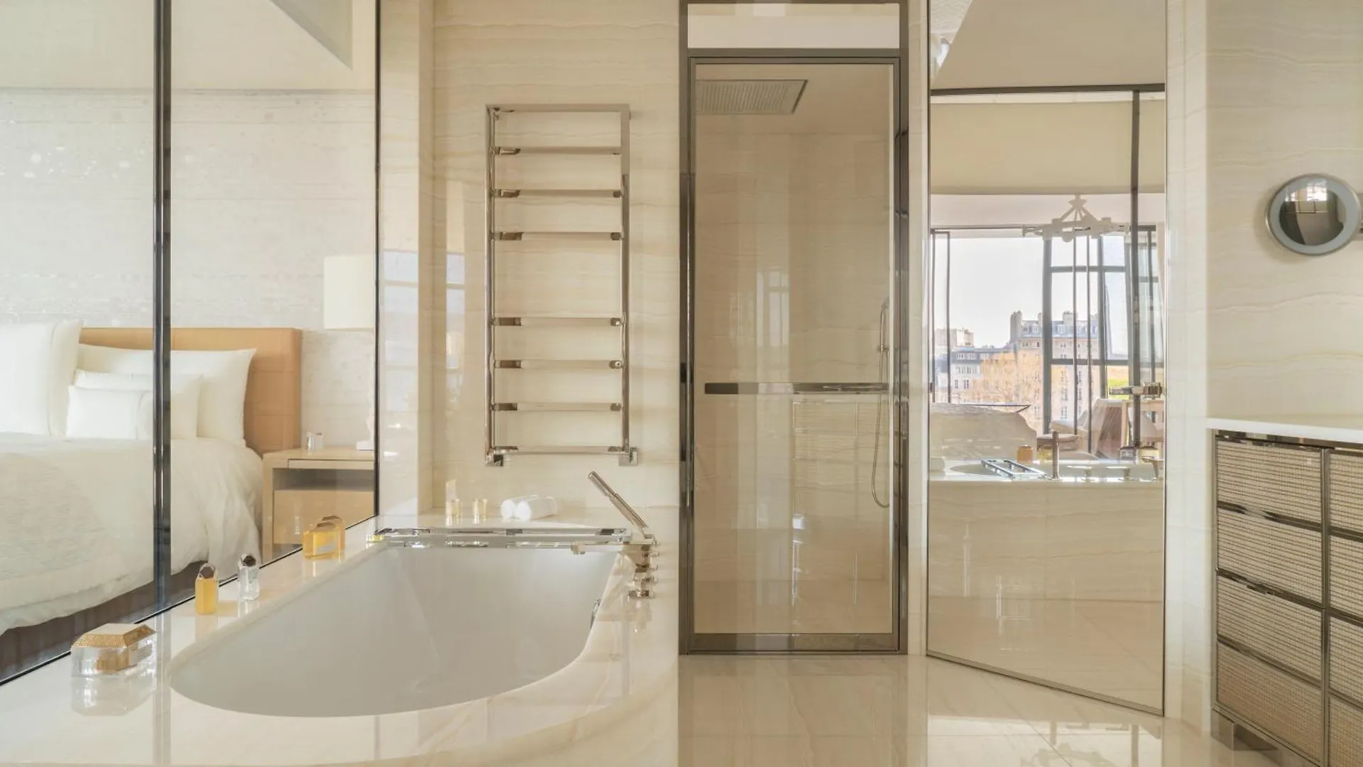 Cheval Blanc Paris & Dior Spa Cheval Blanc Paris Hotel