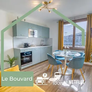 https://le-bouvard-gare-100m-netflix.hotels-rhonealpes.com