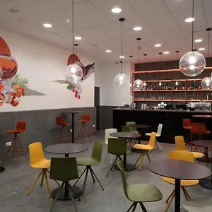 Hostel Equity Point 