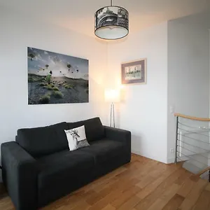 Cozy Saint Georges París