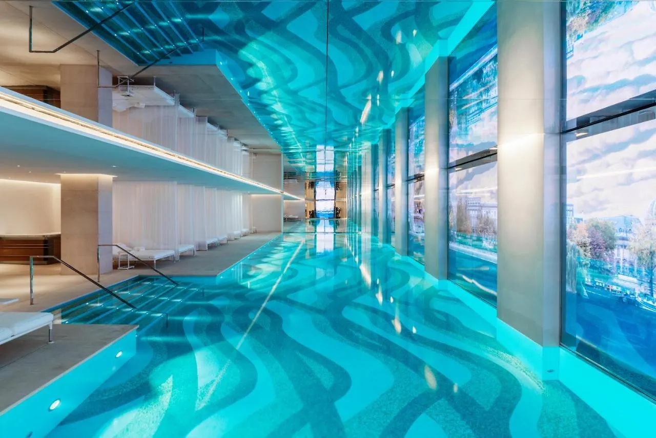 ***** فندق Cheval Blanc Paris & Dior Spa Cheval Blanc باريس فرنسا
