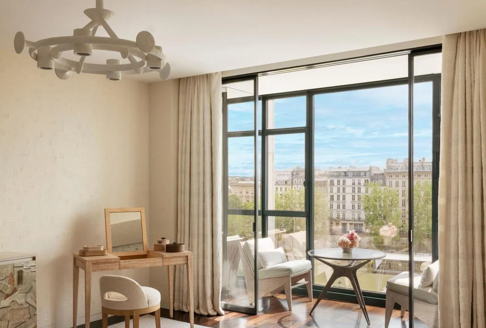 Cheval Blanc Paris & Dior Spa Cheval Blanc باريس فرنسا